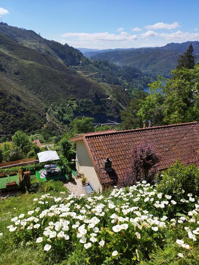 Monteiro'S Geres Countryhouse Ferral Экстерьер фото